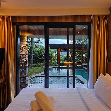 Villa 4-Br Klub Bunga No 4 Batu Malang Esterno foto