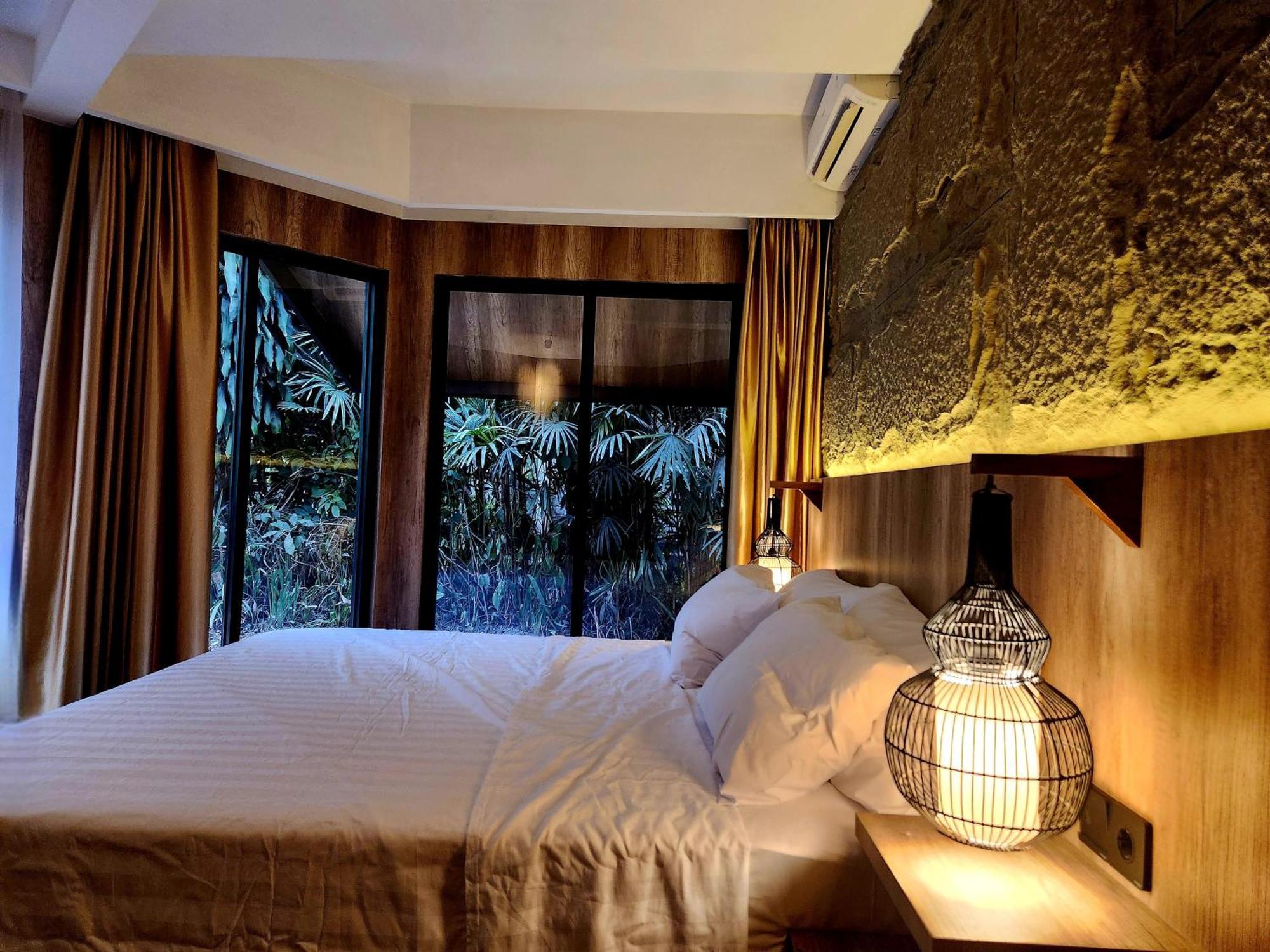 Villa 4-Br Klub Bunga No 4 Batu Malang Esterno foto