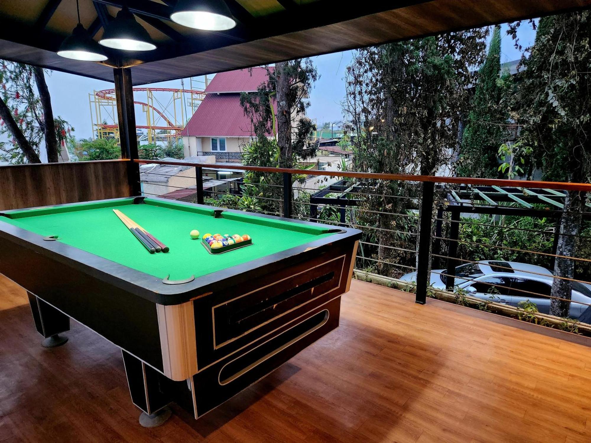 Villa 4-Br Klub Bunga No 4 Batu Malang Esterno foto